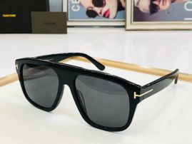 Picture of Tom Ford Sunglasses _SKUfw52140867fw
